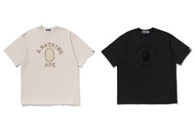 COLOR STONE COLLEGE RELAXED FIT TEE