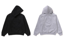 PADDED SHARK CROPPED FIT PULLOVER HOODIE