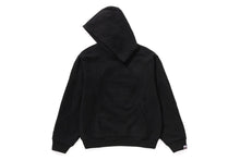 PADDED SHARK CROPPED FIT PULLOVER HOODIE