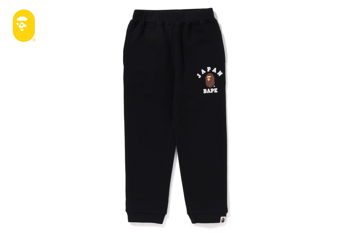 A BATHING APE® Kids College Relaxed Fit Crew Neck Sweatshirt
