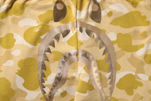 COLOR CAMO SHARK SWEAT PANTS