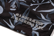 【 BAPE X MMJ 】TROPICAL SKULL CAMO RELAXED FIT SHORTS 16TH