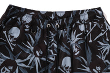 【 BAPE X MMJ 】TROPICAL SKULL CAMO RELAXED FIT SHORTS 16TH