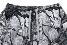 TREE EDGE CAMO CARGO SHORTS