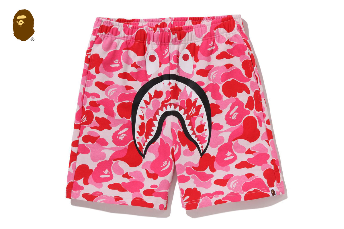 ABC CAMO SHARK SWEAT SHORTS | bape.com
