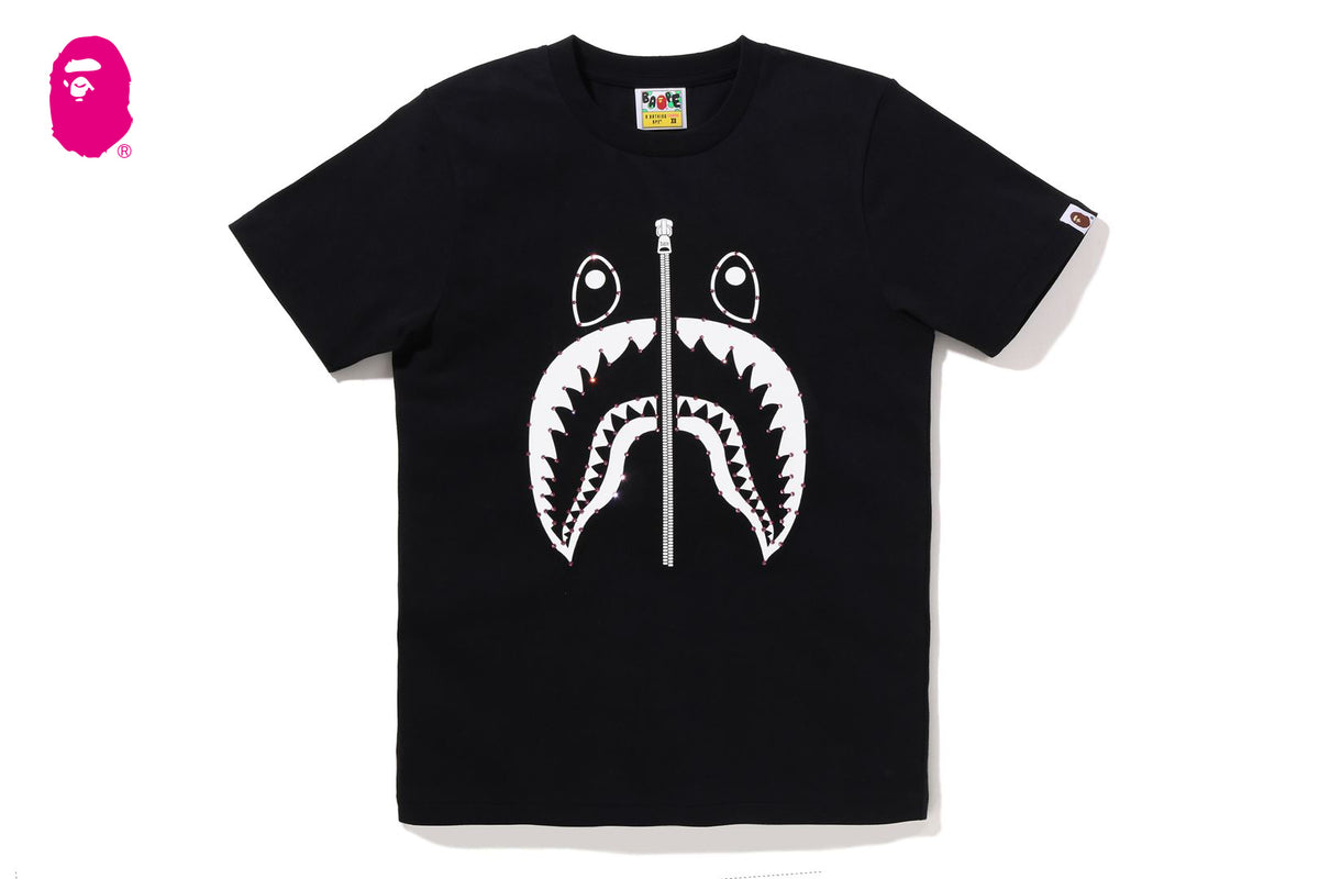 【ポイント10倍】 CRYSTAL STONE SHARK TEE | bape.com トップス