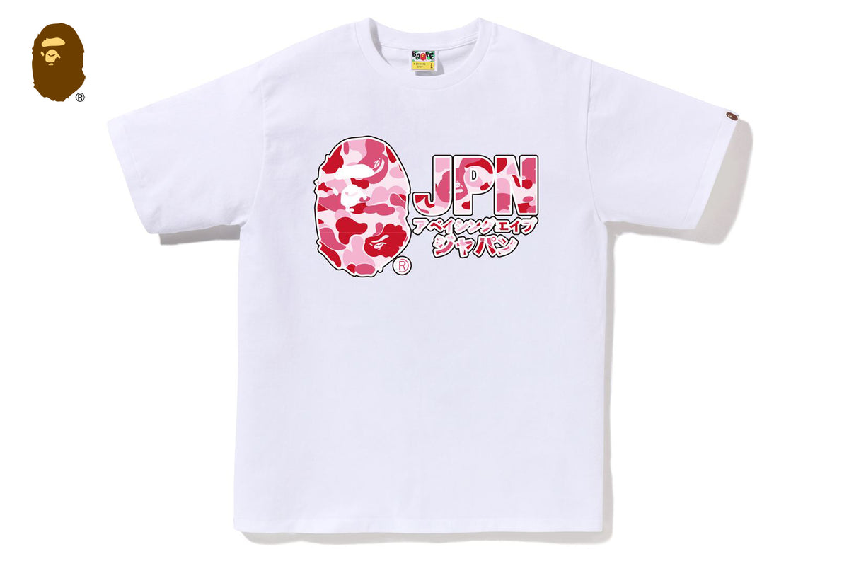 【A BATHING APE】2色展開 ABC CAMO JPN KATAKANA TEE UNISEX ABC CAMO JPN KATAKANA TEE | bape.com