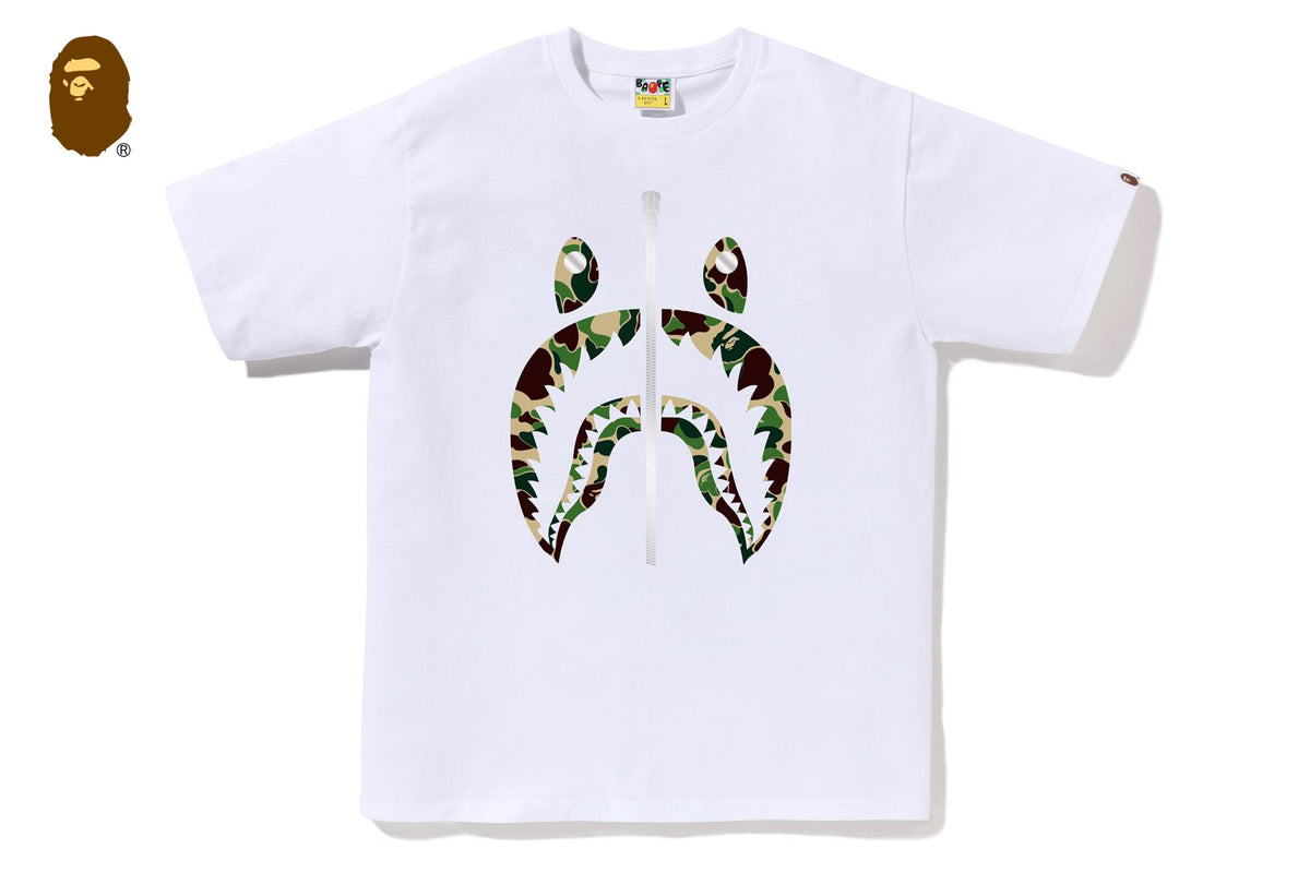 A BATHING APE☆ABCカモ シャーク Tシャツ ☆新品☆ ABC camo green シャーク Tシャツ XLサイズ a bathing