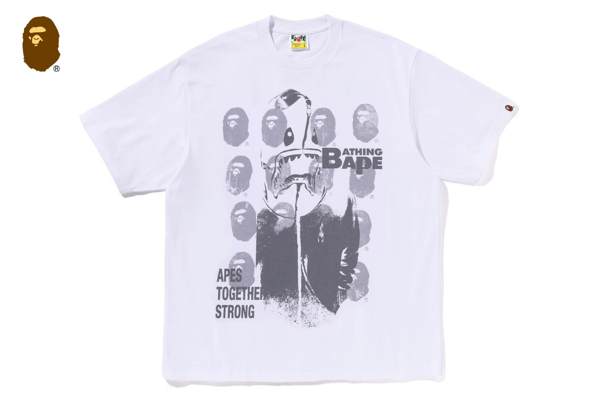 【A BATHING APE】SPRAY PRINT BATHING APE LOGO RELAXED FITTEE SPRAY PRINT BATHING APE LOGO RELAXED FIT TEE MENS – us.bape.com