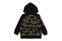 1ST CAMO SHARK PATCH ZIP HOODIE