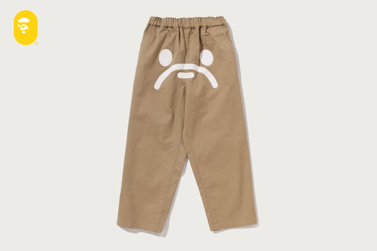アベイシングエイプ Baby Milo Sad Face ペインター　パンツ MILO FACE CHINO PANTS | bape.com