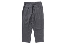 PANT WITH PLEATS