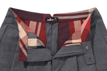 PANT WITH PLEATS