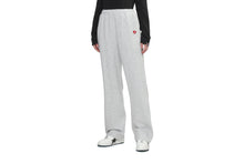 HEART BADGE SWEAT PANTS