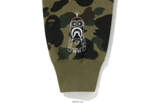 【 BAPE X MINIONS 】1ST CAMO SHARK FULL ZIP HOODIE