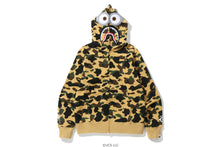 【 BAPE X MINIONS 】1ST CAMO SHARK FULL ZIP HOODIE