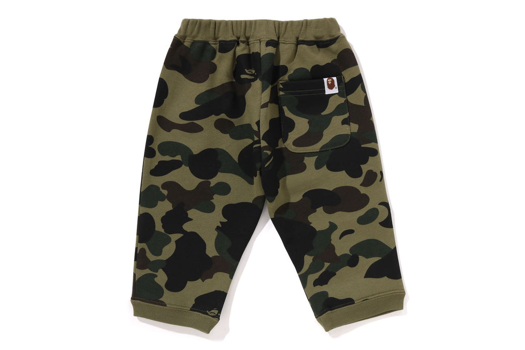 1ST CAMO COLLEGE BABY PANTS | bape.com
