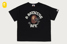 HALLOWEEN COLLEGE GLOW IN THE DARK RELAXED FIT TEE