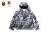 TREE EDGE CAMO METAL LOGO DOWN JACKET