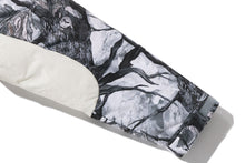 TREE EDGE CAMO METAL LOGO DOWN JACKET