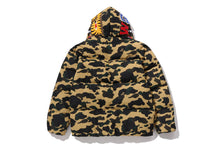 1ST CAMO SHARK DOWN JACKET