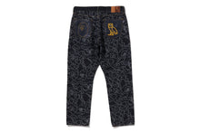 【 BAPE X OVO 】NEON 1ST CAMO JACQUARD DENIM PANTS
