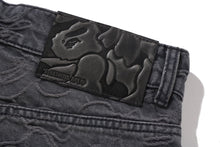 LINE CAMO JACQUARD RELAXED FIT DENIM PANTS