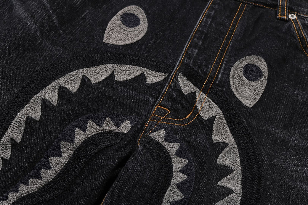 SHARK RELAXED FIT DENIM PANTS | bape.com