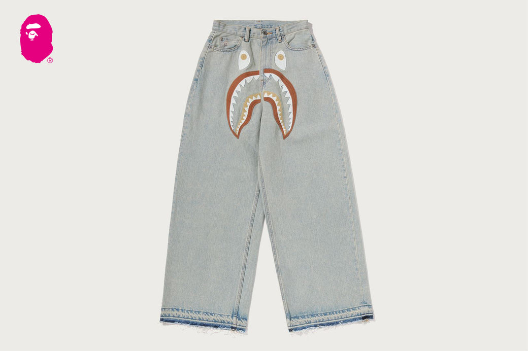 SHARK EMBROIDERY SUPER WIDE DENIM PANTS | bape.com