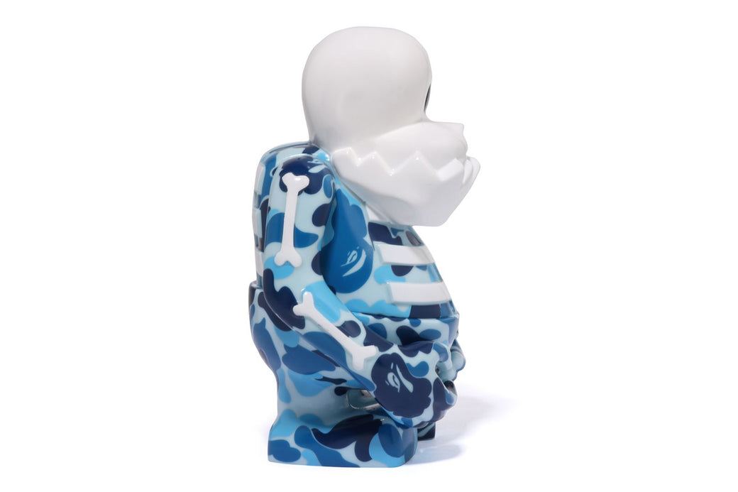 BAPE X BOUNTY HUNTER 】ABC CAMO SKULL-KUN FIGURE | bape.com