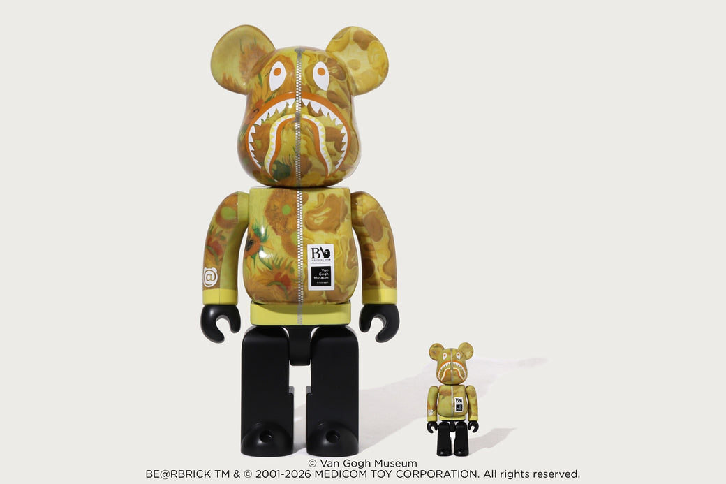 BAPE バンクシーのコラボフィギュアです‼️ BAPE X VGM - SUNFLOWERS SHARK BE@RBRICK 100%&400% | bape.com