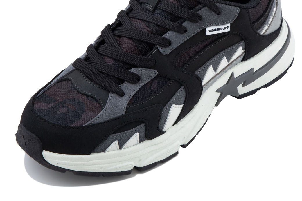 A BATHING APE SHARKモチーフ スタジャン 黒とグレー A BATHING APE（アベイシングエイプ）｜スタジャン一覧 - WEAR
