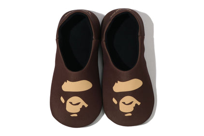 APE HEAD SLIPPERS ＆ POUCH SET TRAVEL