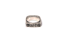 MAD FACE SQUARE RING