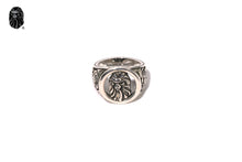 MAD FACE RING WITH VOILD