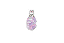 【 BAPE X STRAY KIDS 】LEEBIT METAL PIN