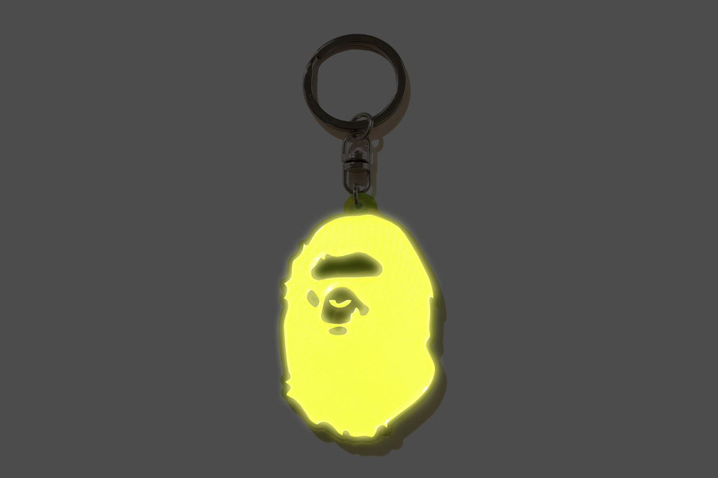 APE HEAD REFLECTIVE KEYCHAIN | bape.com
