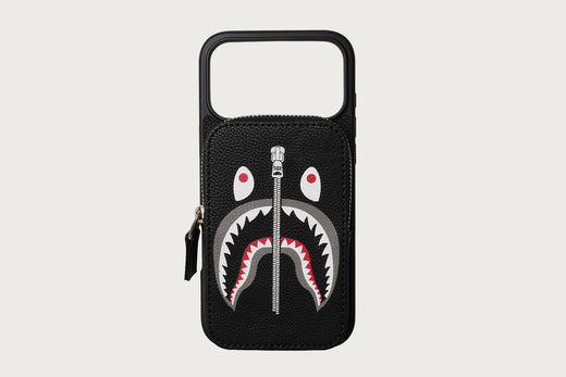 【SPECIAL PREORDER】SHARK IPHONE 18 PRO MAX CASE