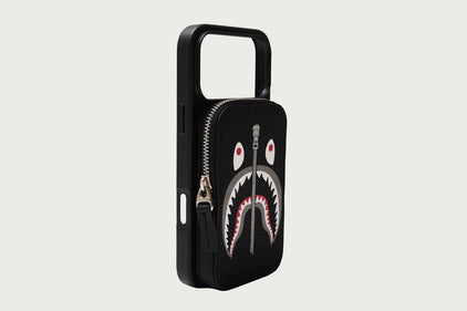 【SPECIAL PREORDER】SHARK IPHONE 18 PRO MAX CASE