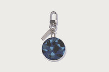 COLOR CAMO BUSY WORKS SYNTHETIC KEYCHAIN