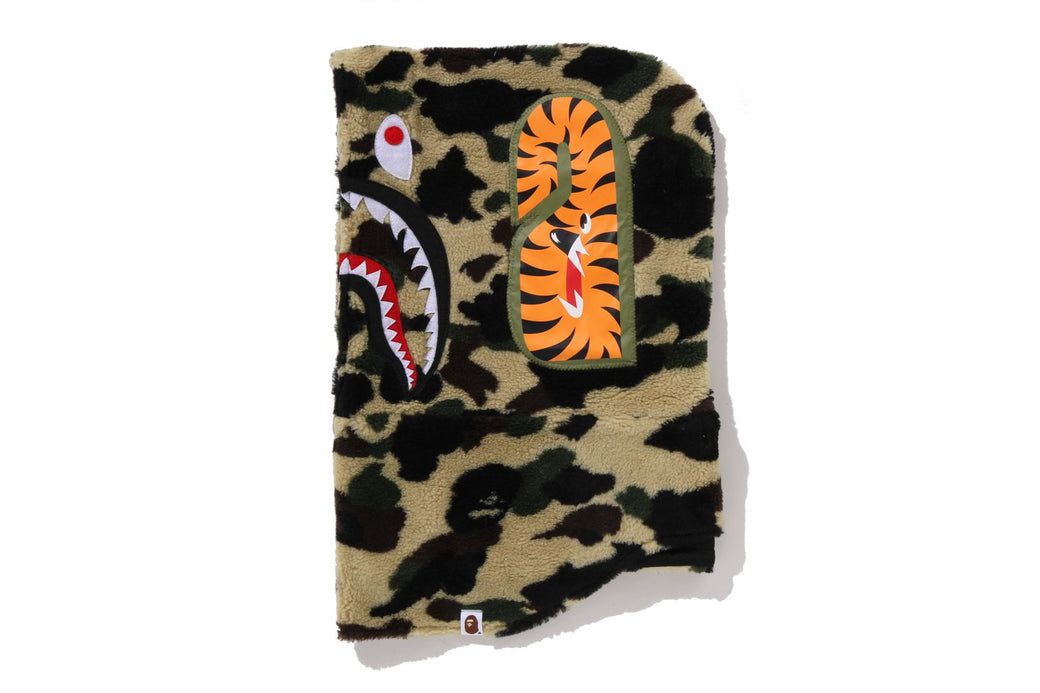 1ST CAMO SHARK BOA SNOOD | bape.com