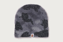 COLOR CAMO FURRY BEANIE