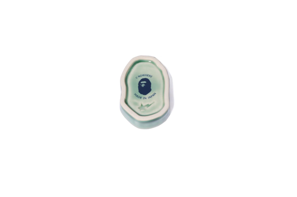 PORCELAIN APE HEAD CHOPSTICK REST | bape.com