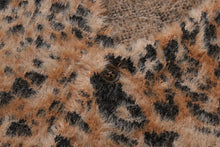 WILD LEOPARD PATTERN SHAGGY KNIT CARDIGAN