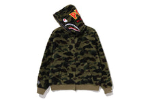 1ST CAMO 2ND SHARK BOA HOODIE JACKET