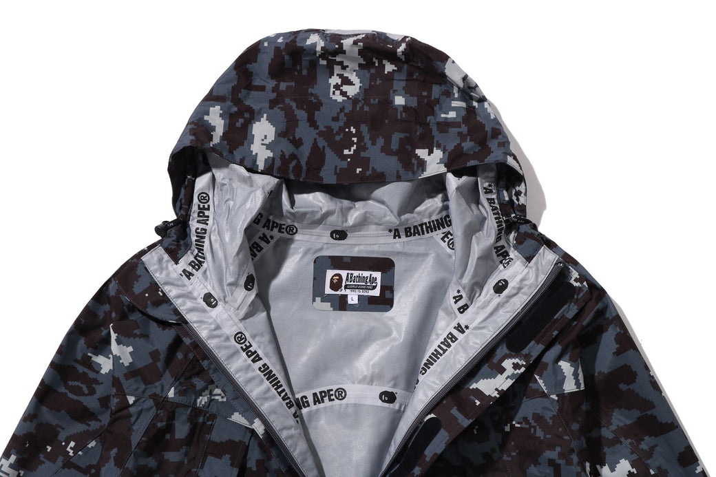 MULTI PIXEL CAMO SNOWBOARD 2 LAYER JACKET | bape.com