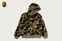 COLOR CAMO SHARK BOA CROPPED FIT ZIP HOODIE
