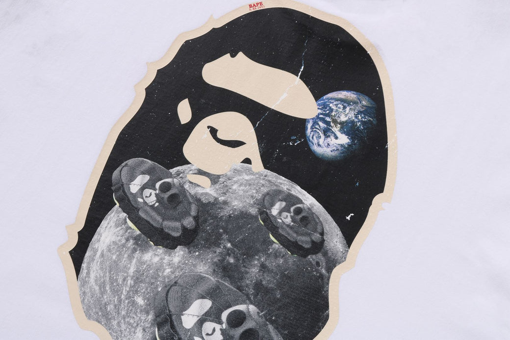 MOON APE HEAD OLD PHOTO L/S TEE | bape.com