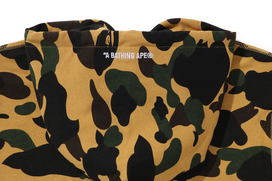 A BATHING APE camo design hoodie size XL - トップス