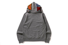 SHARK PULLOVER HOODIE